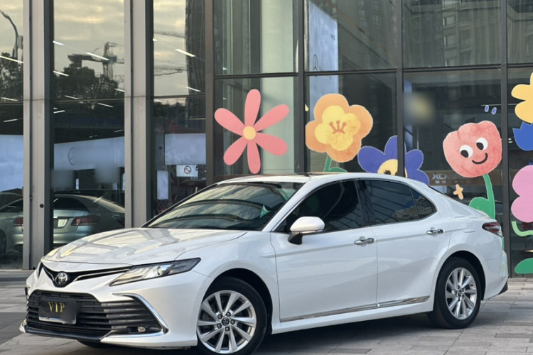 丰田 凯美瑞 2021款 2.0G 豪华版车身外观6004