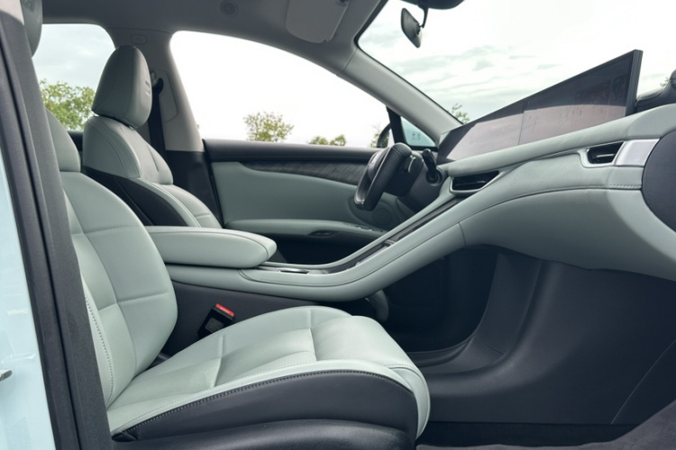 智己汽车 智己LS6 2023款 Max 超强性能版局部细节41