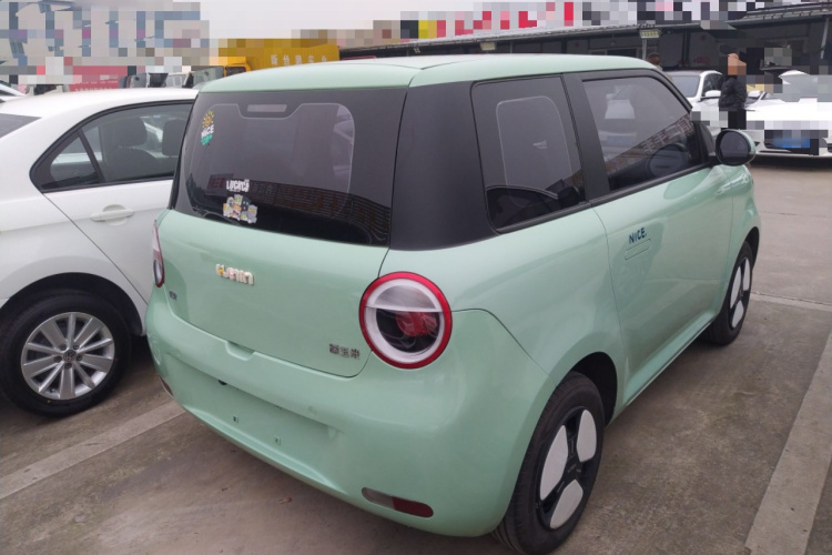 长安启源 长安Lumin 2022款 210km 香甜款车身外观7