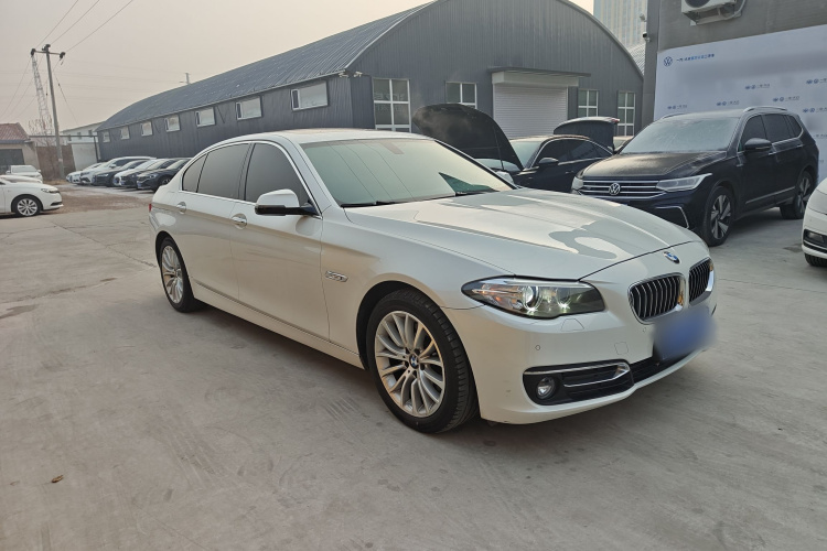 宝马5系 2017款 525Li 豪华设计套装车身外观6002