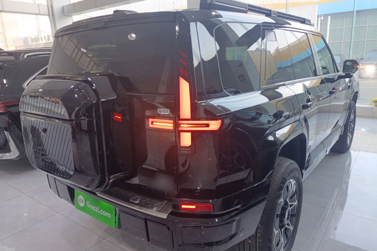 猛士M817 2025款 Max车身外观6005