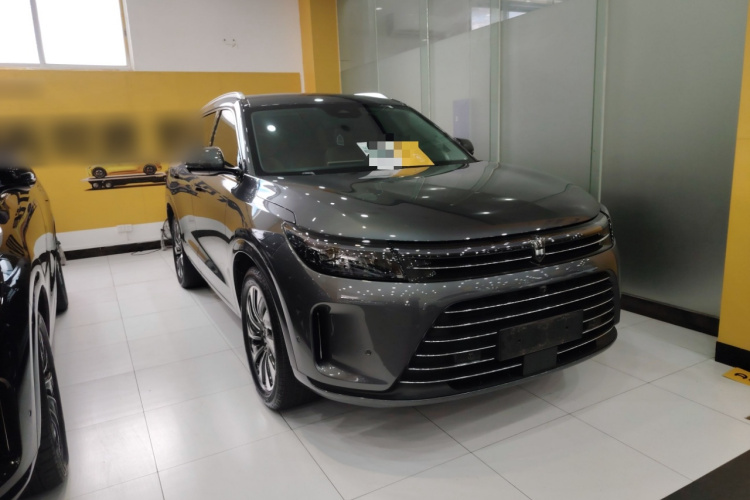 鸿蒙智行 问界M7 2024款 1.5T 后驱Plus版 5座车身外观3