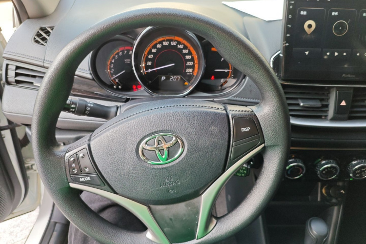丰田 YARiS L 致炫 2022款 致炫X 1.5L CVT豪华PLUS版局部细节13