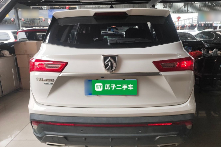 宝骏530 2019款 1.5T CVT豪华型 国V车身外观6