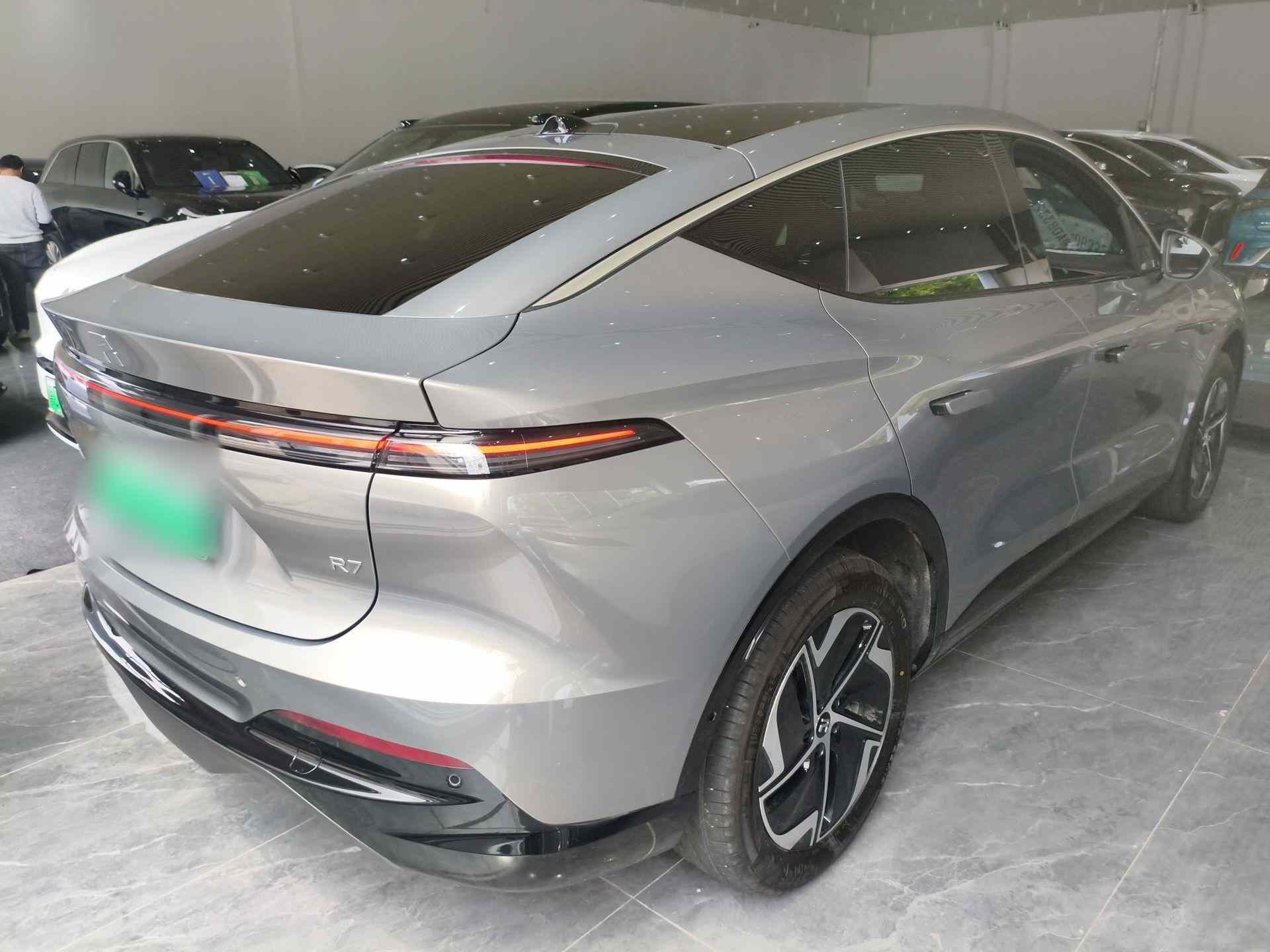 飞凡汽车 飞凡R7 2025款 都市版(5)