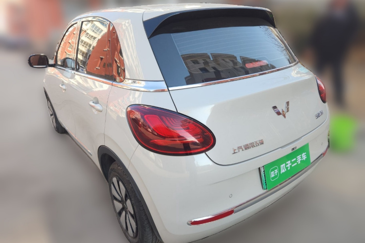 五菱汽车 五菱缤果 2023款 203km 舒享款车身外观5