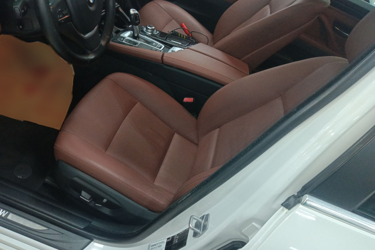 宝马5系 2017款 525Li 领先型局部细节19