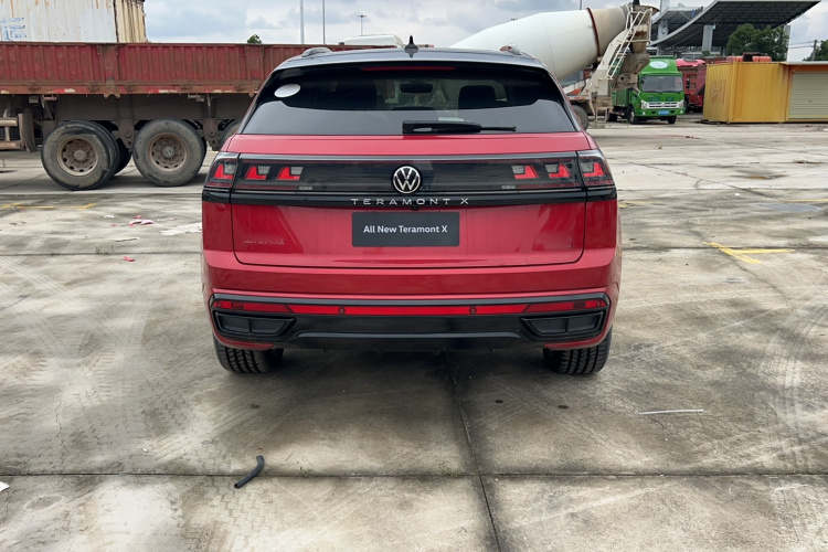 大众 途昂X 2022款 530 V6 四驱尊崇旗舰版车身外观6006