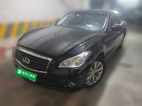 英菲尼迪Q70 2013款 Q70L 2.5L 舒适版