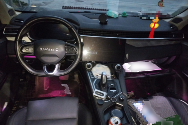 领克01 2021款 2.0TD 两驱型Pro中控内饰12