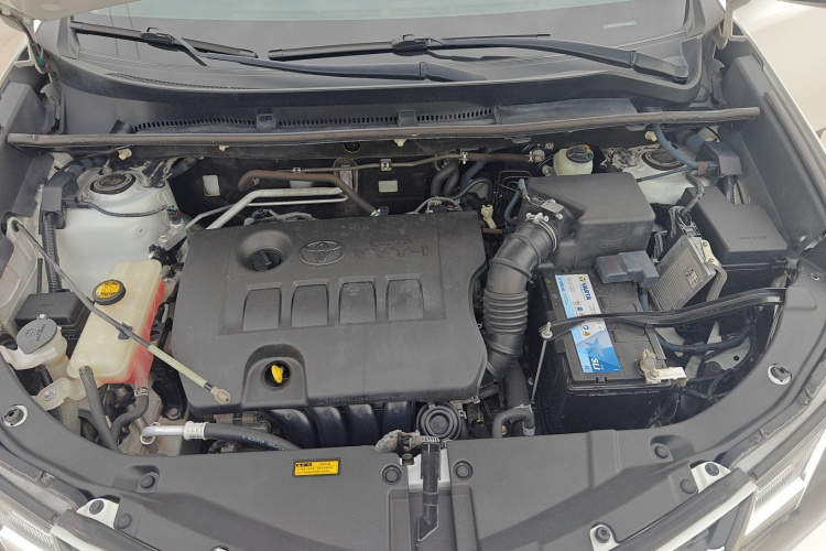 丰田 RAV4荣放 2015款 2.0L CVT两驱风尚版局部细节24