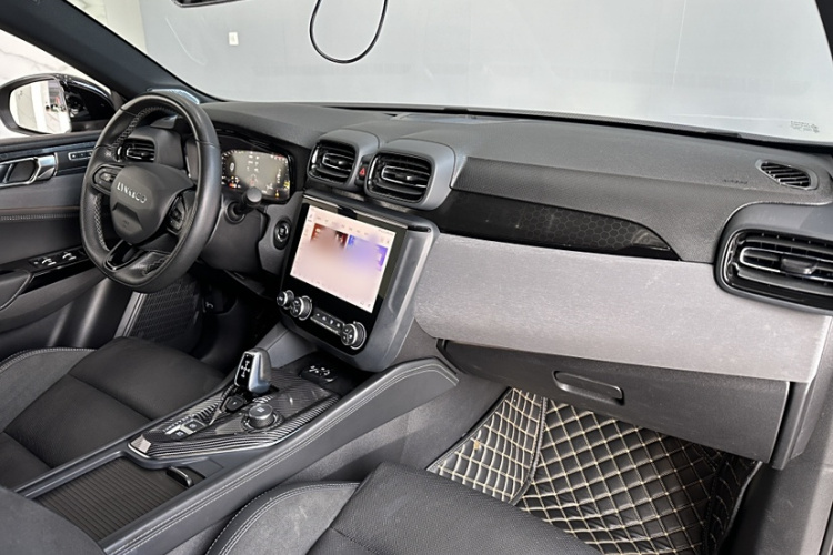 领克03 2022款 2.0TD DCT劲Pro中控内饰7007