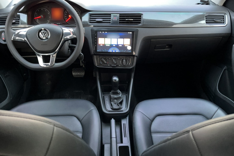 大众 桑塔纳 2019款 1.5L 自动风尚版 国VI中控内饰7003