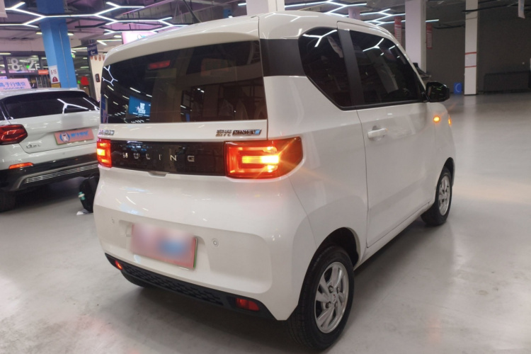 五菱汽车 宏光MINIEV 2020款 悦享款 磷酸铁锂车身外观7