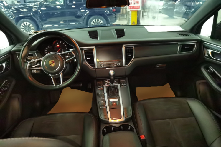 保时捷 2017款  Macan 2.0T中控内饰12
