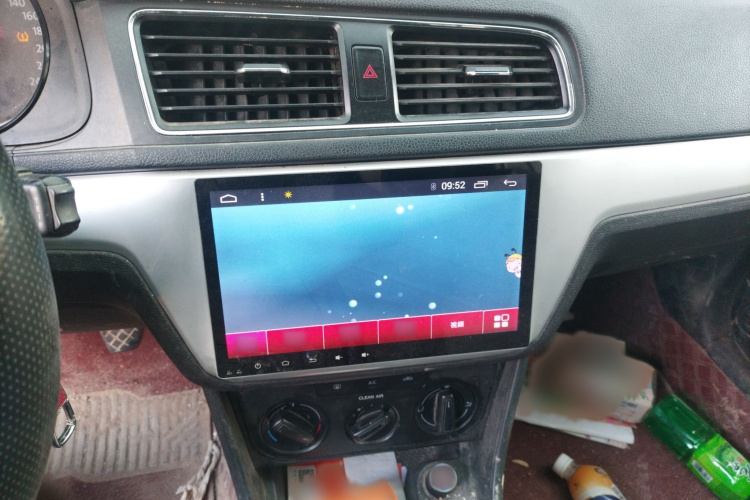 大众 朗逸 2015款 1.6L 手动风尚版局部细节16