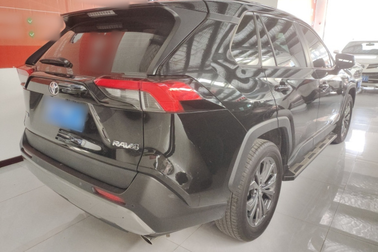 丰田 RAV4荣放 2023款 2.0L CVT两驱风尚Plus版车身外观7