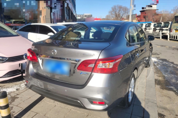 日产 轩逸 2024款 经典 1.6XE CVT舒适版车身外观7