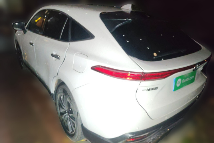 丰田 凌放HARRIER 2022款 双擎 2.5L CVT两驱豪华版车身外观5