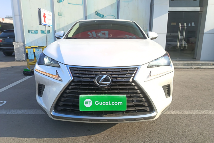 雷克萨斯NX 2020款 200 前驱 锋行版 国VI车身外观2