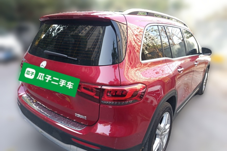 奔驰GLB 2020款 改款 GLB 200 动感型车身外观7