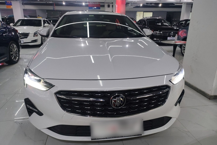 别克 君威 2020款 552T 精英型车身外观2