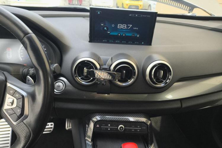 魏牌 VV7 2017款 2.0T 旗舰型局部细节16