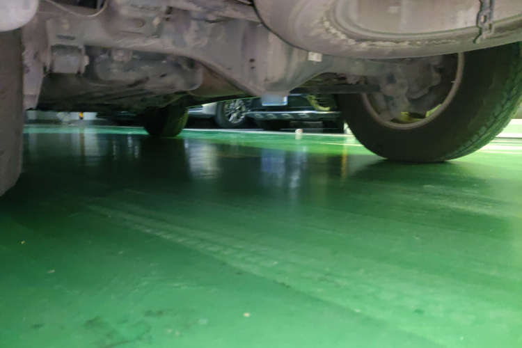 丰田 普拉多 2015款 2.7L 自动标准版局部细节9003