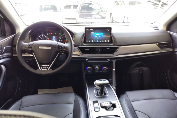 哈弗H6 2021款 运动版 1.5T 自动精英智联型 U型格栅中控内饰12