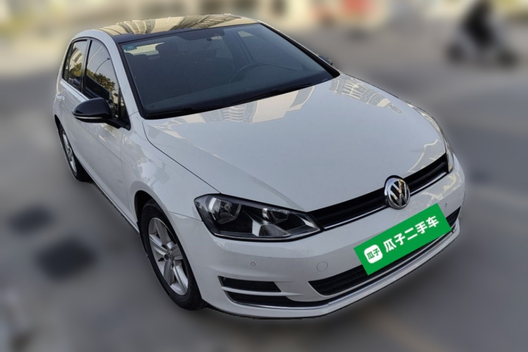 大众 高尔夫 2017款 230TSI 自动舒适百万辆纪念版车身外观3