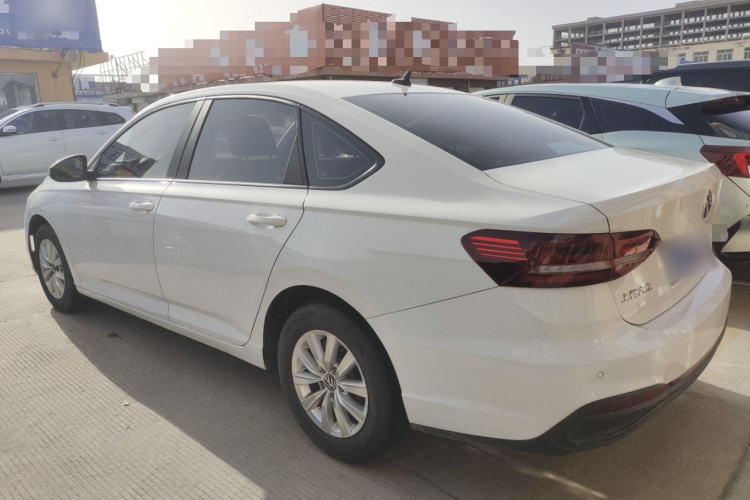 大众 朗逸 2023款 改款 1.5L 自动得逸版车身外观4