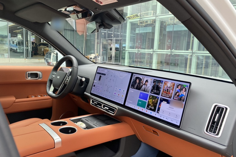 理想汽车 理想L7 2024款 MAX中控内饰7003