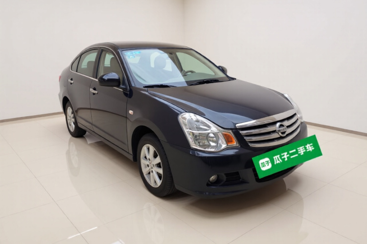 日产 轩逸 2012款 经典 1.6XL 手动豪华版车身外观3