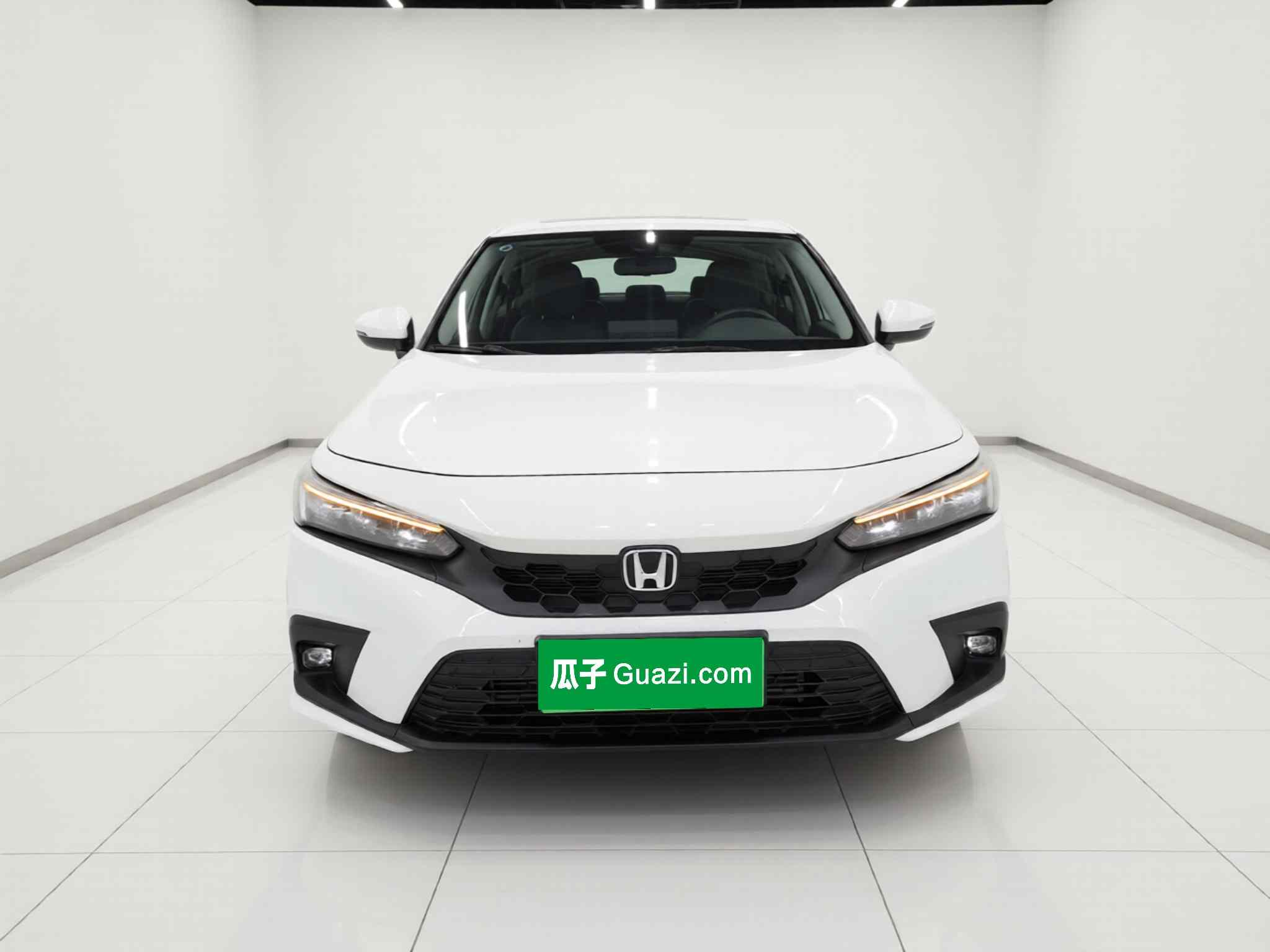 本田 思域 2023款 HATCHBACK 240TURBO CVT极跃版(1)