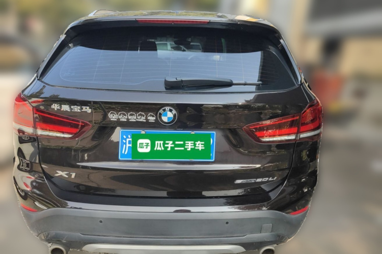 宝马X1 2020款 sDrive20Li 尊享型车身外观6004