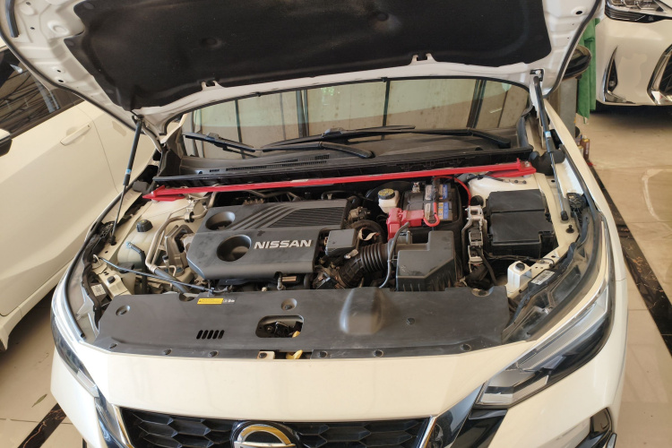 日产 轩逸 2022款 1.6L XL CVT悦享版机舱底盘24