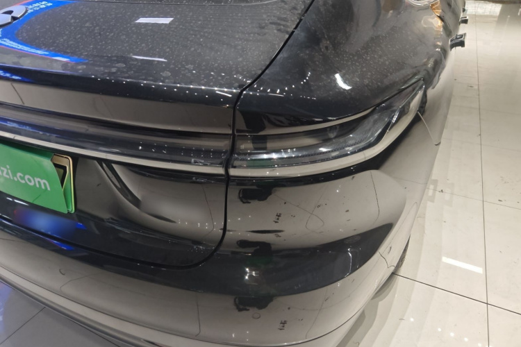 蔚来ET7 2022款 100kWh 首发版车身外观6006