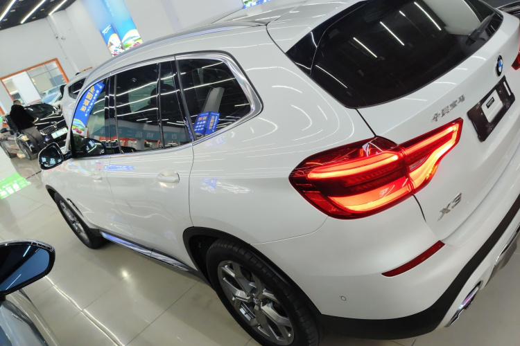 宝马X3 2020款 xDrive28i 豪华套装车身外观6003
