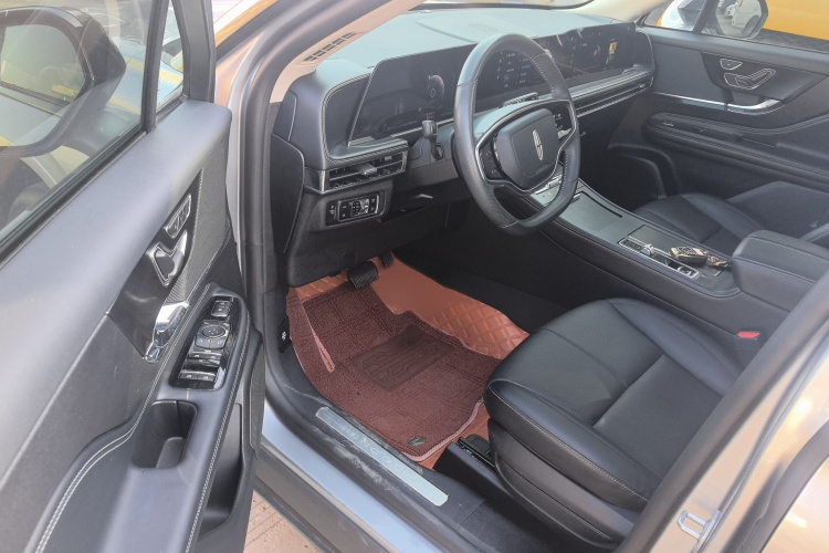 林肯 冒险家 2024款 1.5T 两驱尊享混动版中控内饰7003