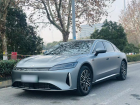 奇瑞风云 风云A9L 2025款 260超长续航尊贵版