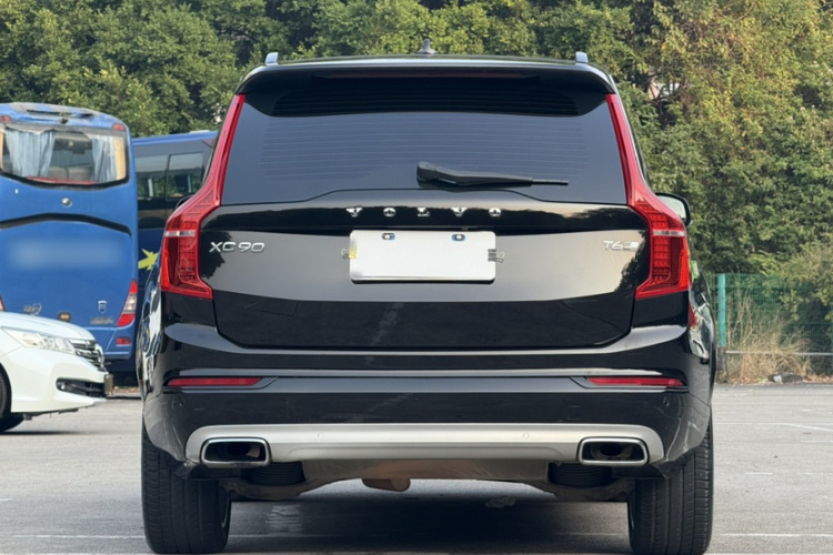 沃尔沃XC90  T6 智尊版 7座车身外观6003