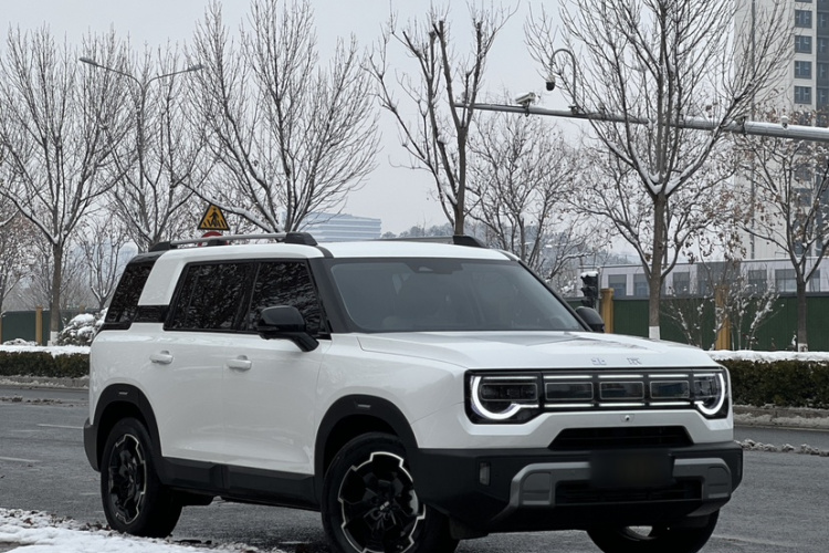 北京越野 北京BJ30 2024款 1.5T 魔核电驱进阶版车身外观6004