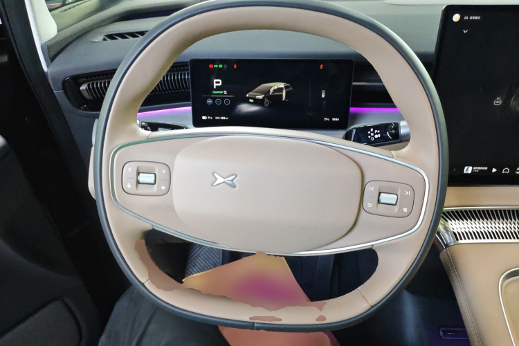 小鹏X9 2025款 740超长续航 Max局部细节13