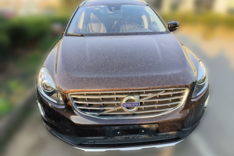 沃尔沃XC60 2017款 T5 智进版车身外观2