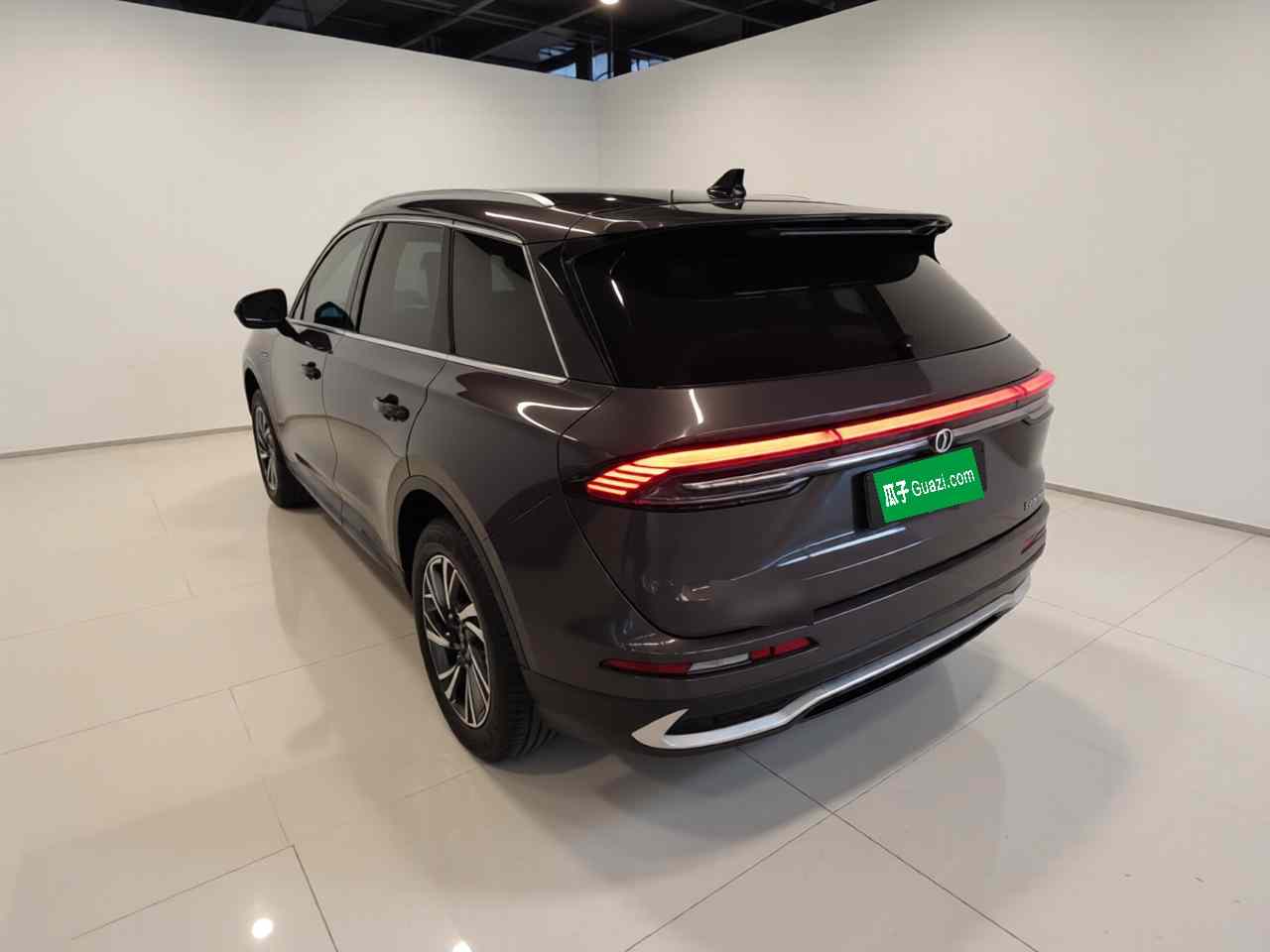 林肯 冒险家 2023款 2.0T 两驱尊享版(3)