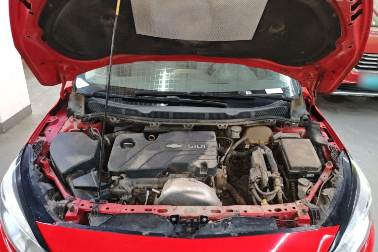 雪佛兰 科鲁兹 2015款 1.5L 自动豪华版机舱底盘24