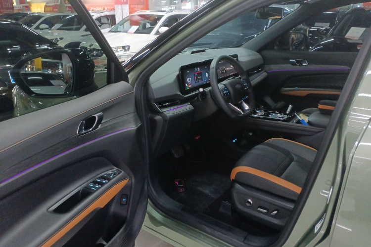 福特 领睿 2025款 EcoBoost 170 尊领型PLUS中控内饰20