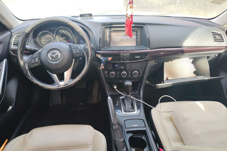 马自达 阿特兹 2014款 2.0L 蓝天豪华版中控内饰7002