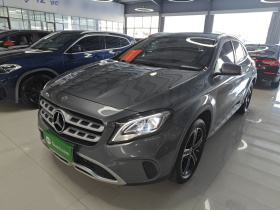 奔驰GLA 2018款 GLA 200 时尚型