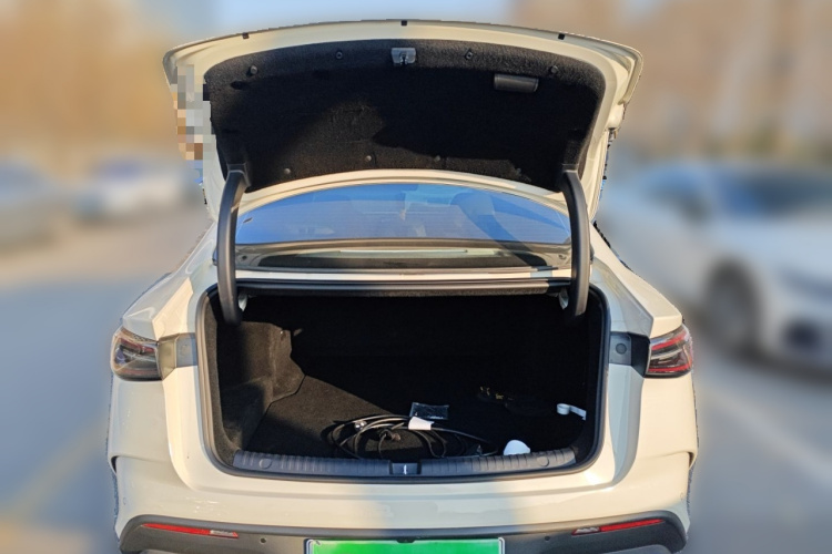 比亚迪 海豹06新能源 2024款 DM-i 80KM尊贵型中控内饰23